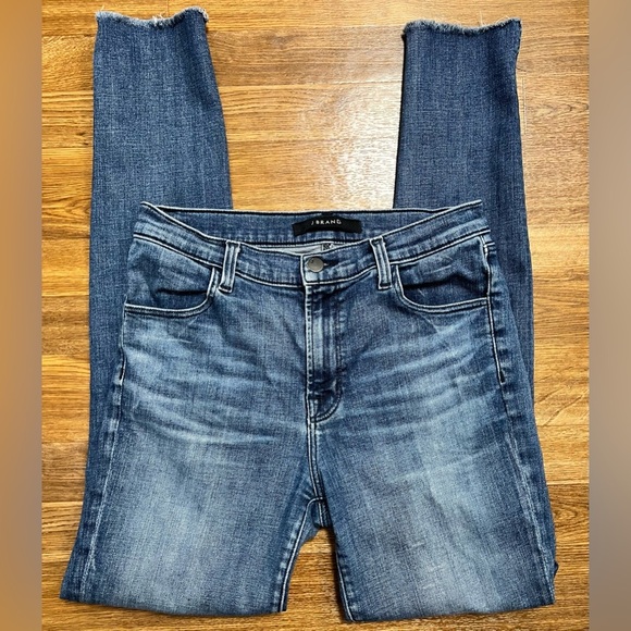 Anthropologie J Brand Maria High Rise skinny Darling raw hem stretch size 27 EUC - Picture 1 of 7